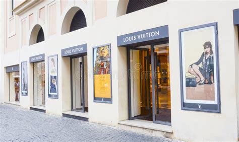 how many lv stores worldwide|louis vuitton mauritius.